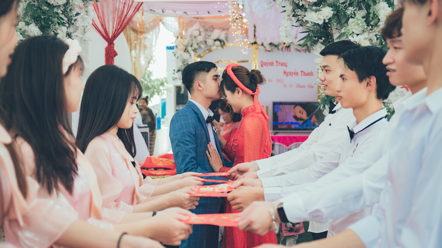 Keeping Birthdays and Big Events Functional After Divorce