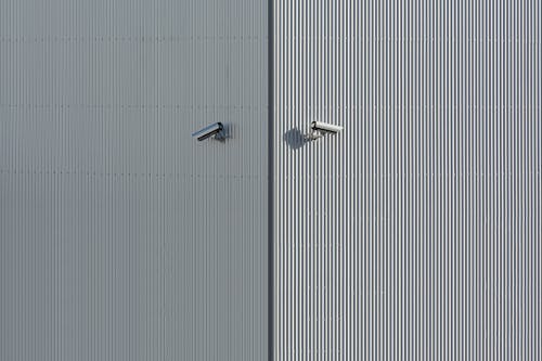 Gratis stockfoto met aluminium, beveiliging, buitenkant van het gebouw