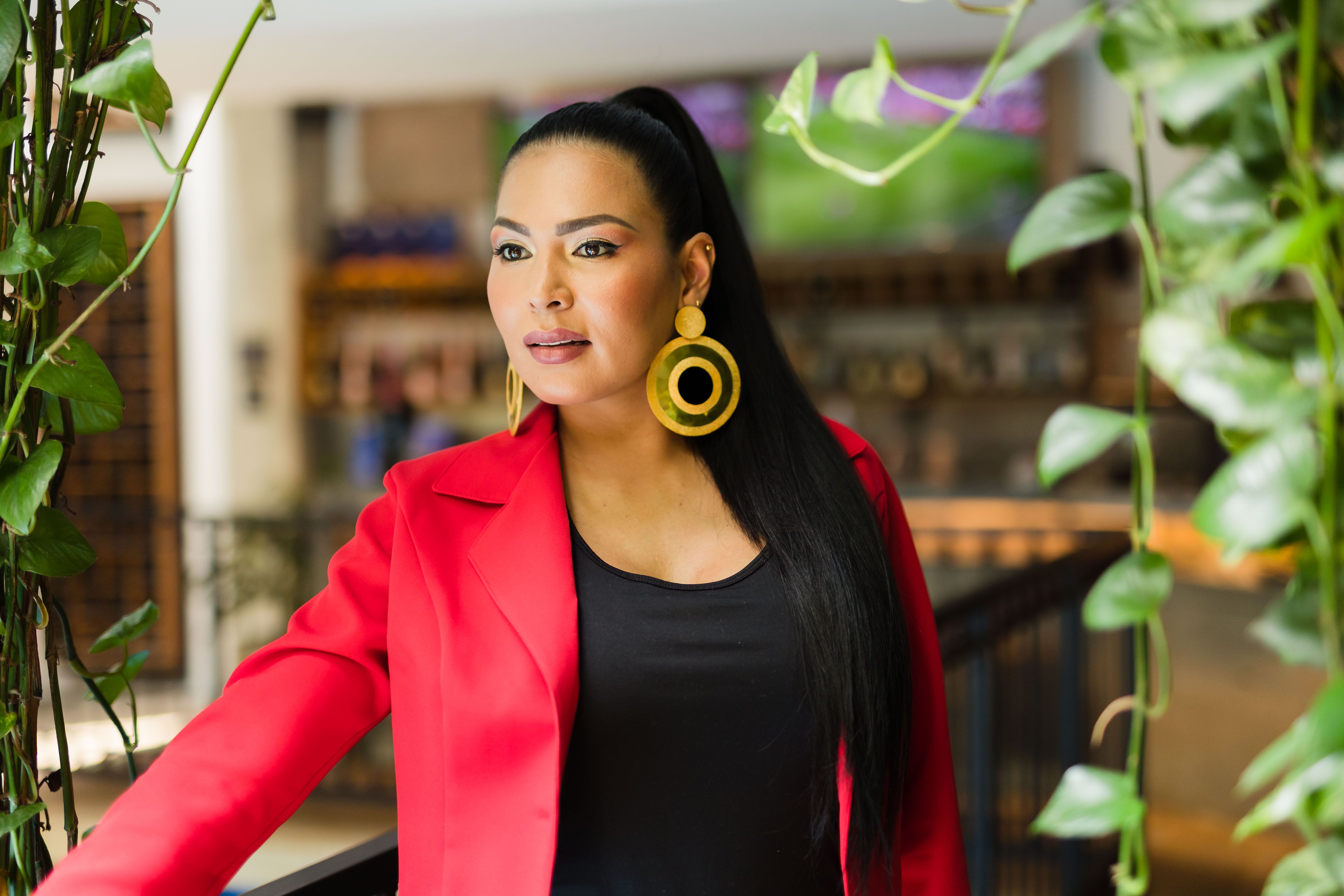 Alejandra Guzmán Says Hip Was Reset After Onstage Incident in Veracruz