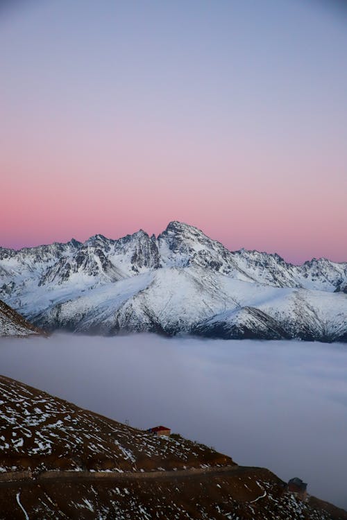 Fotos de stock gratuitas de amanecer, anochecer, cubierto de nieve