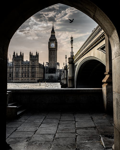 Fotobanka s bezplatnými fotkami na tému Big Ben, hodinová veža, Londýn
