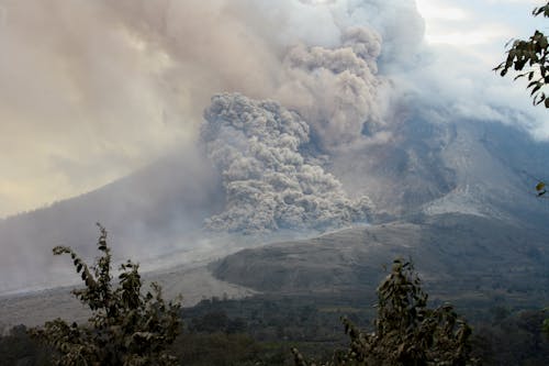 Free Sinabung Volcano Eruption in North Sumatra, Indonesia Stock Photo