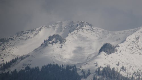 Immagine gratuita di lontano, montagna innevata, montagne