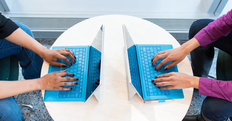 How to Turn Customer Comment Pain Points into High-Performing Social
