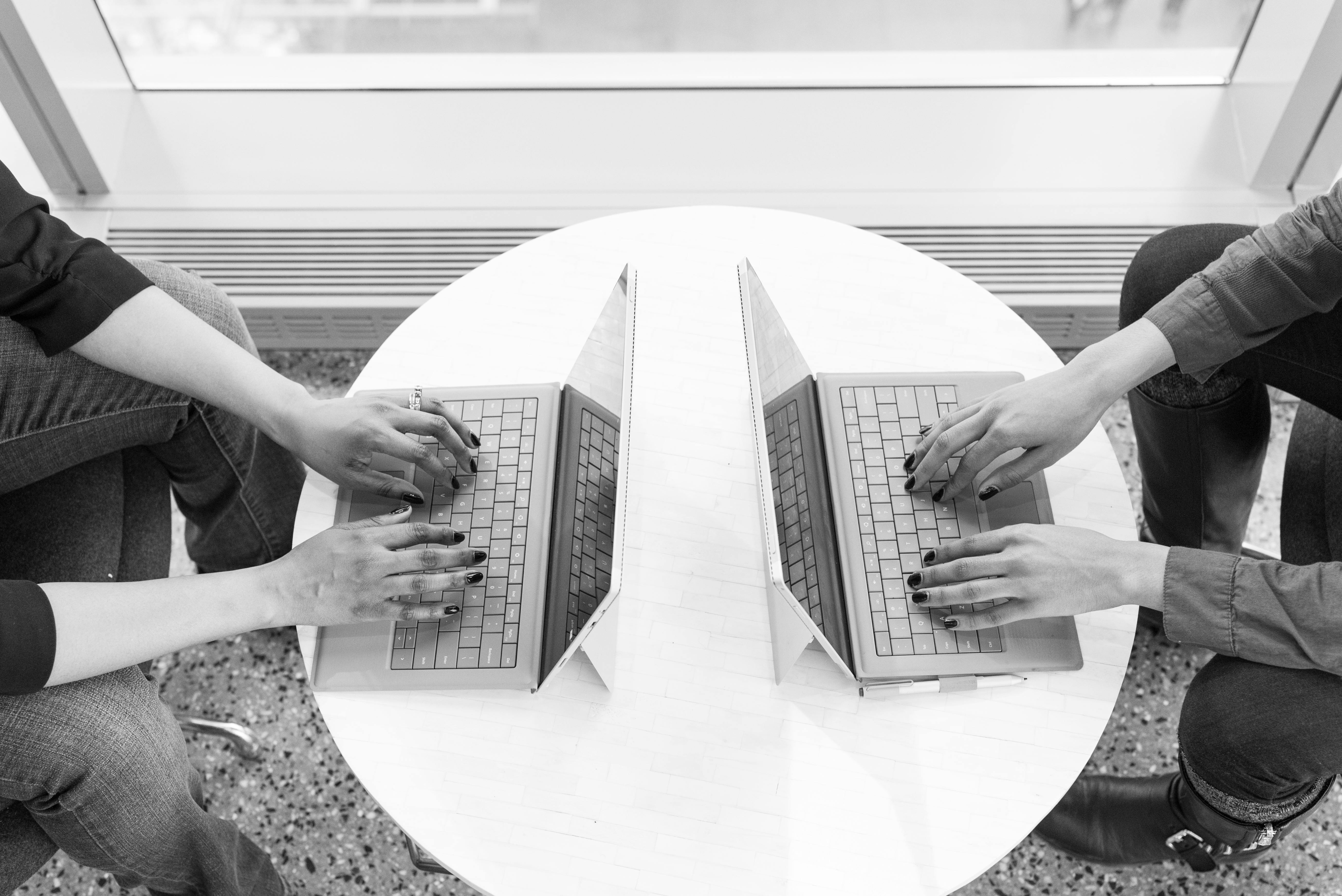 legacy software modernization consulting services: architecture review for phased legacy system migration