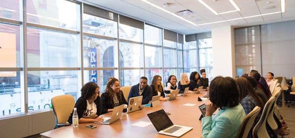 Ekipna podpora – prodajna ekipa Win Win d.o.o.