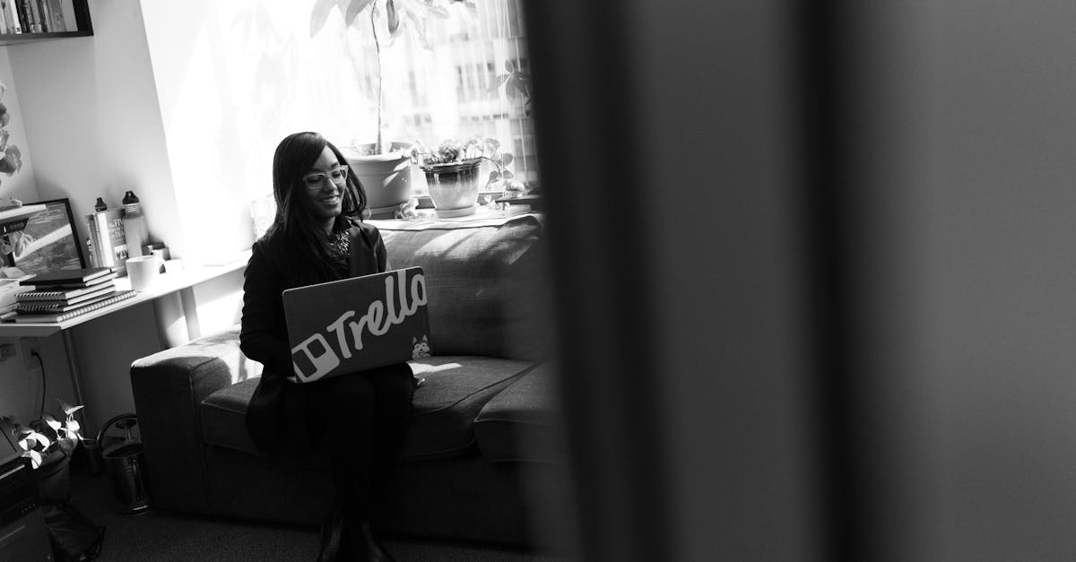 SuperTim vs Trello: Kanban Saja Tidak Cukup untuk Bisnis yang Tumbuh