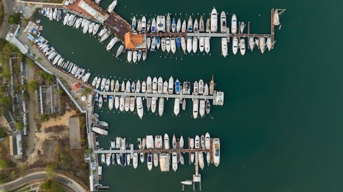Fotobanka s bezplatnými fotkami na tému jachty, letecké snímkovanie, námorný prístav