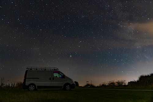 Kostenloses Stock Foto zu astronomie, galaxie, geparkt