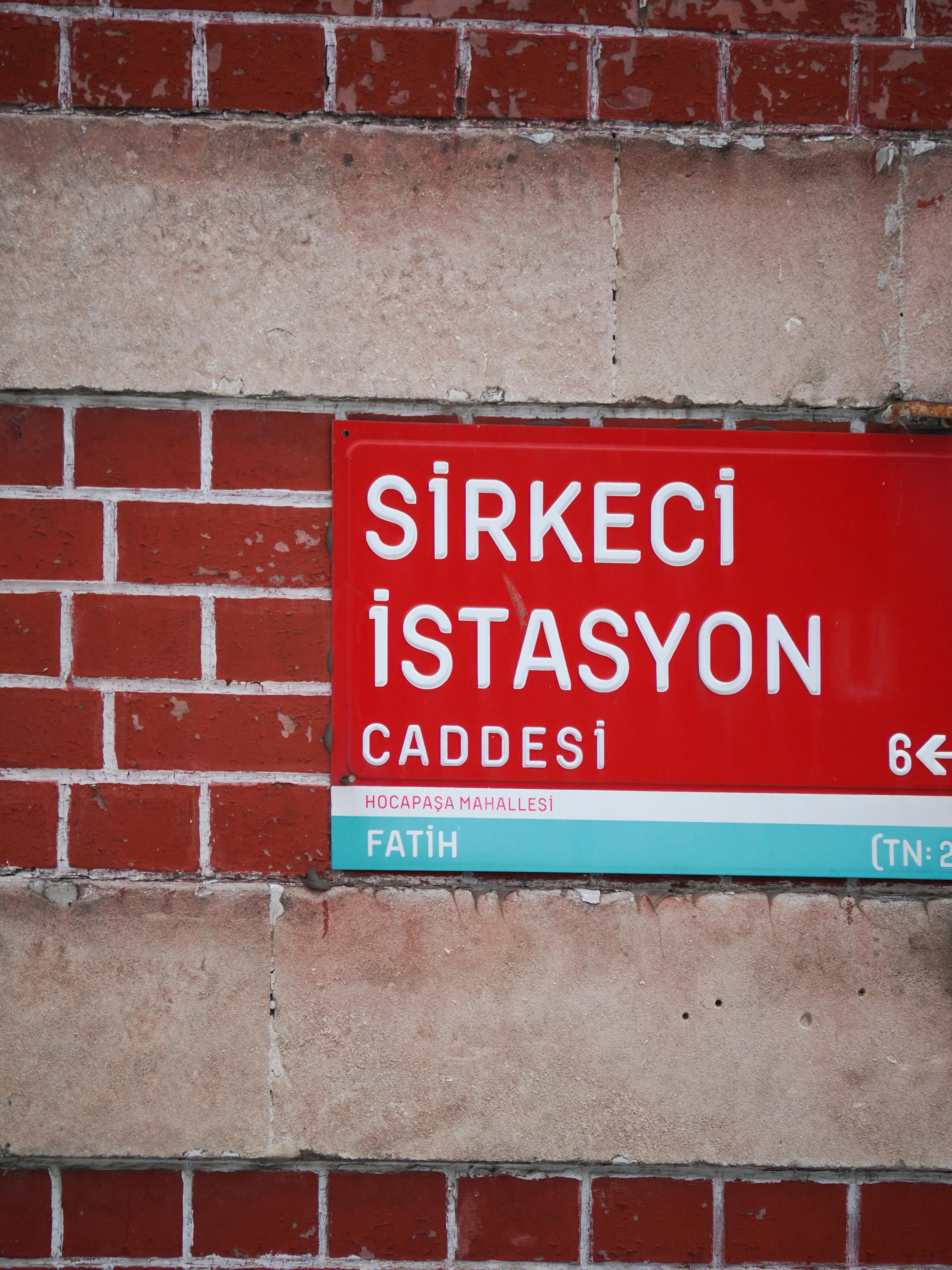 a train station signage in istanbul turkey