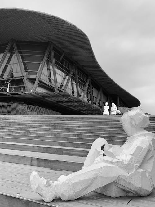 Artworks in the Cloud Gate Theater in Taiwan