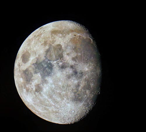 免费 彩色月亮 素材图片