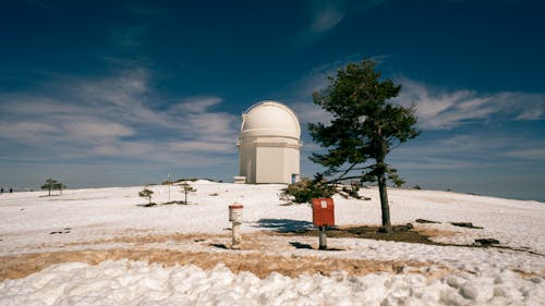 Darmowe zdjęcie z galerii z almeria, astronomia, budynek