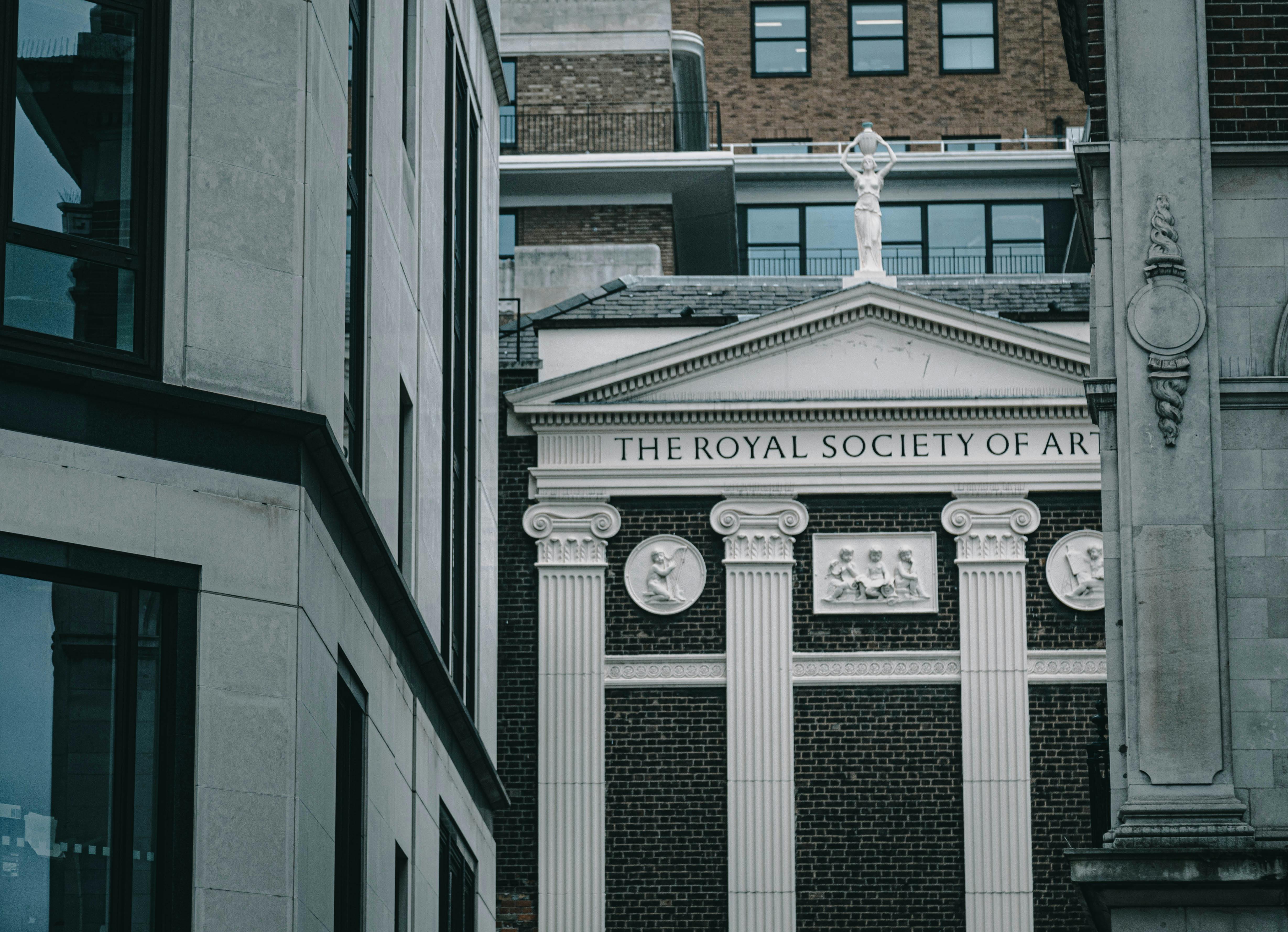 The Royal Society of Arts Building in London · Free Stock Photo