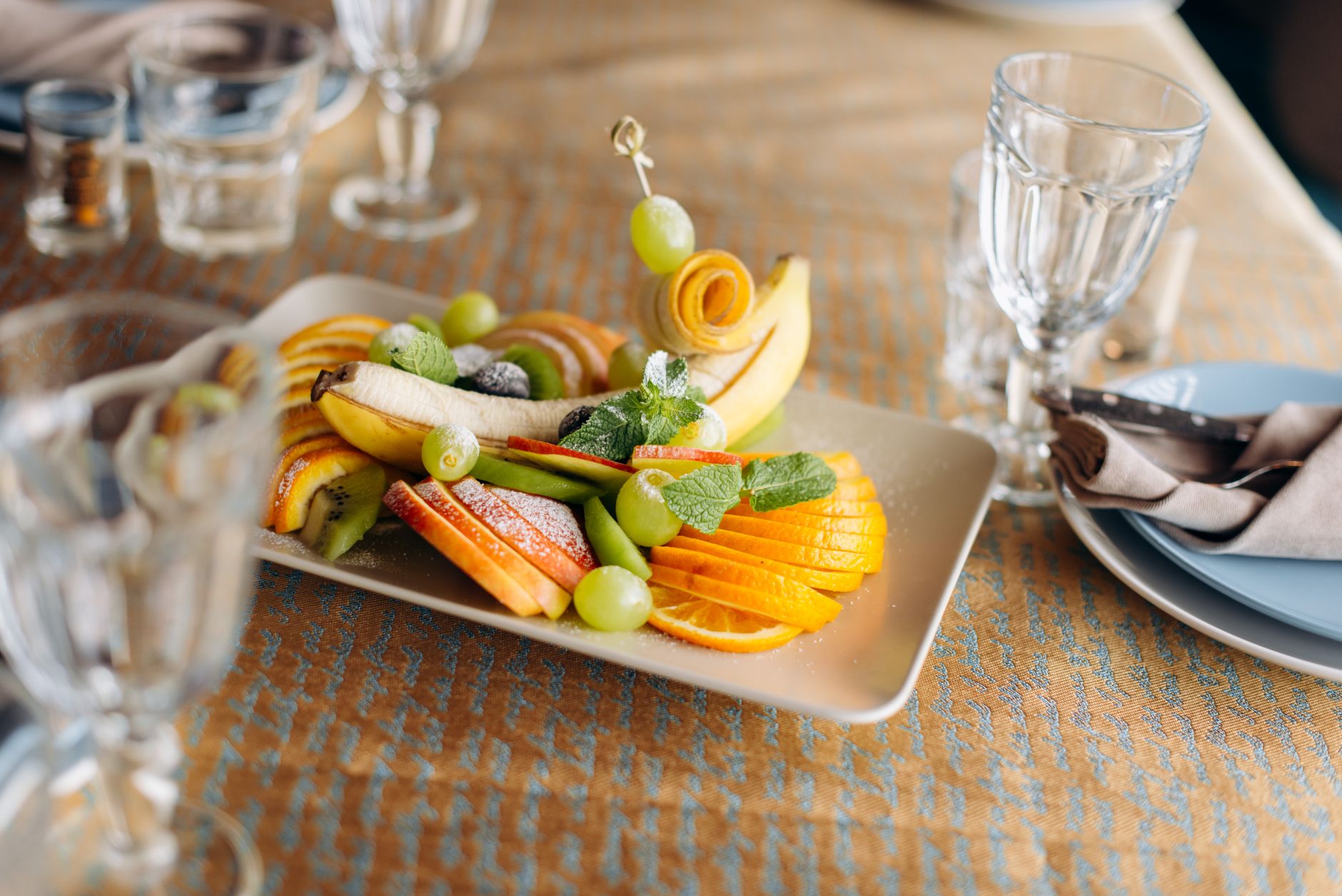 The Best Fruits to Eat Every Day (Including Low-Sugar Options)