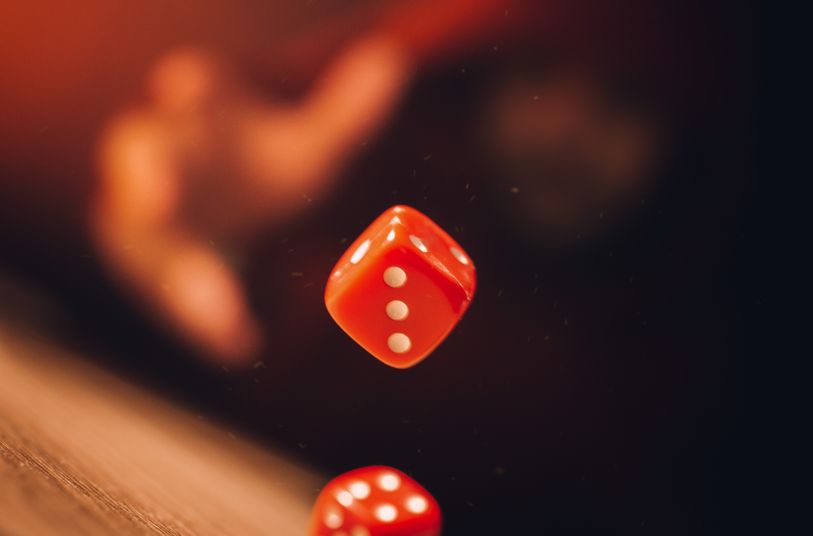 Online Casino: Spielautomaten und Live-Spiele im Überblick