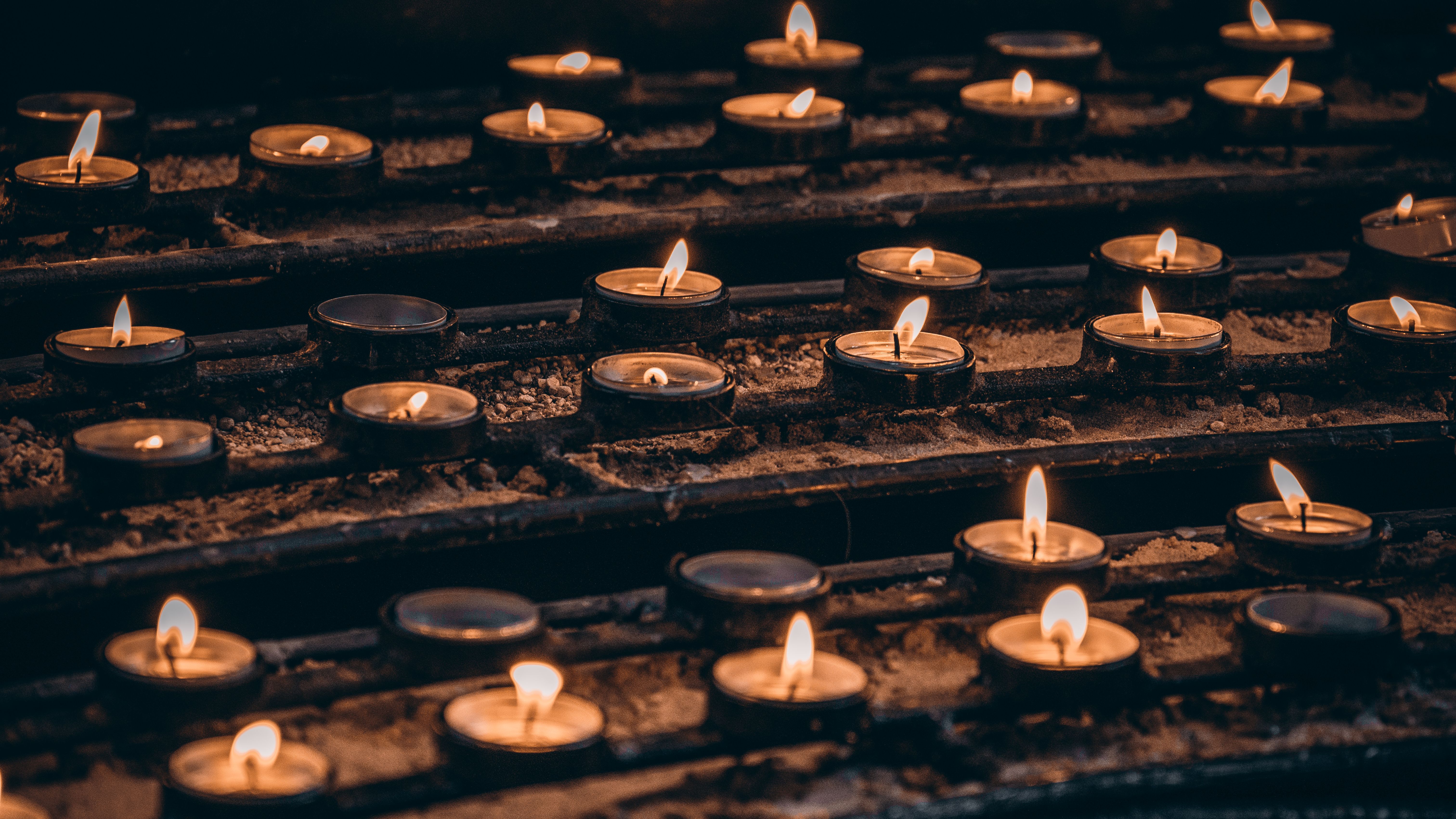 ฟรี คลังภาพถ่ายฟรี ของ tealights, การทำสมาธิ, การสะท้อน คลังภาพถ่าย