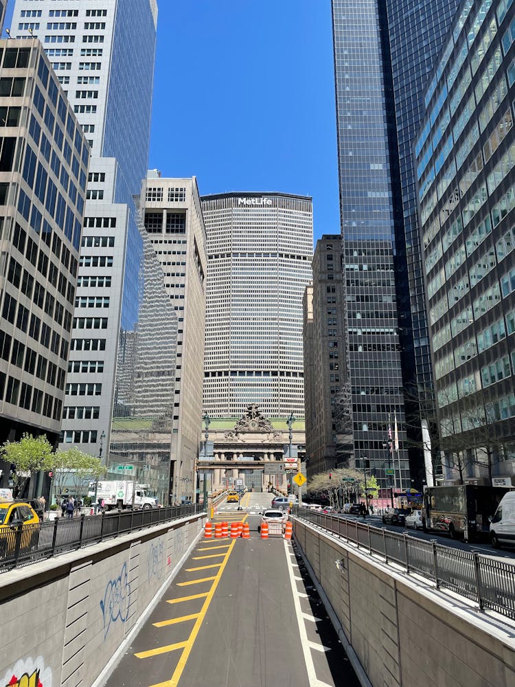 A View Of The MetLife Building In New York