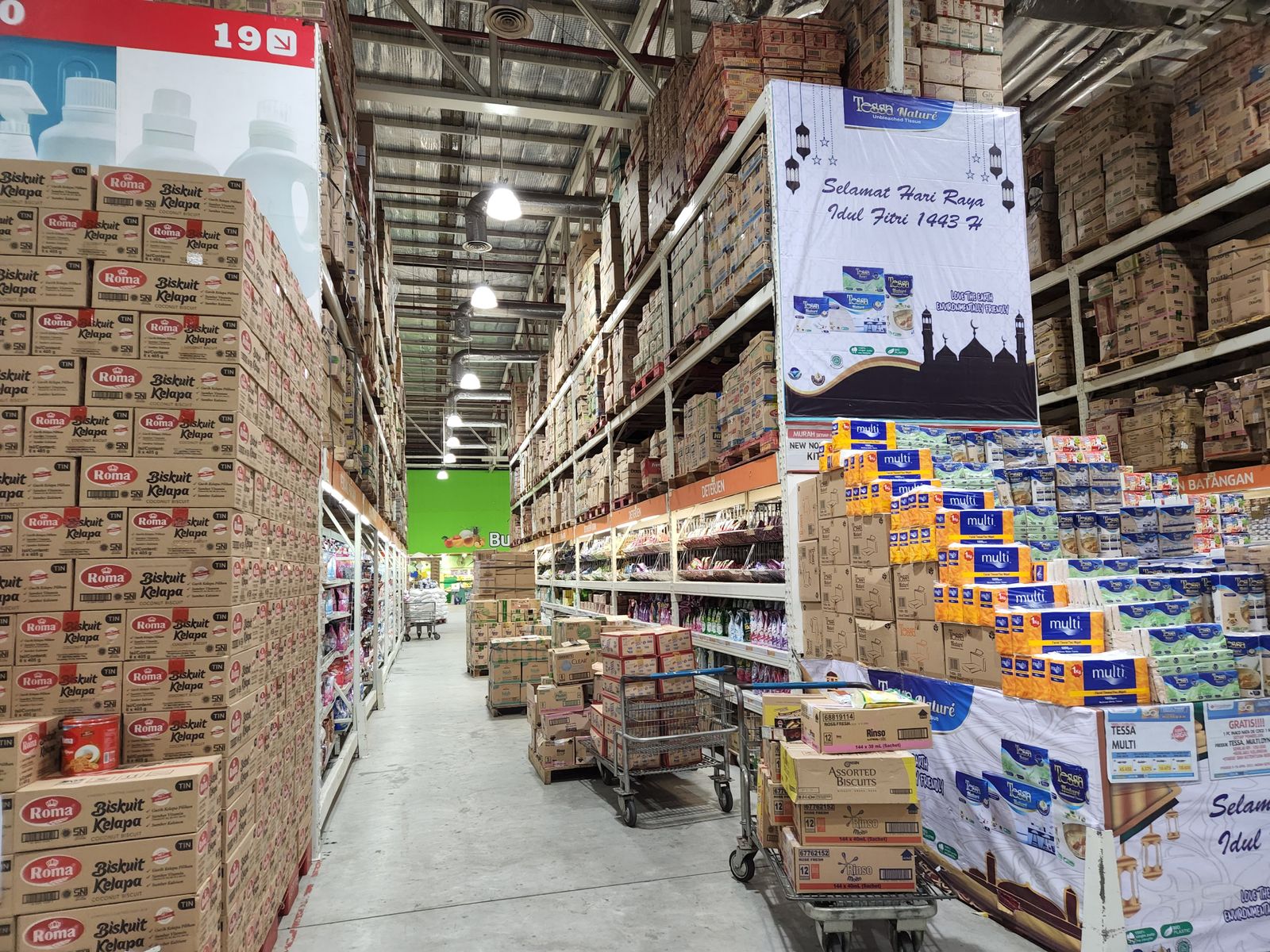 Wholesale products and distribution