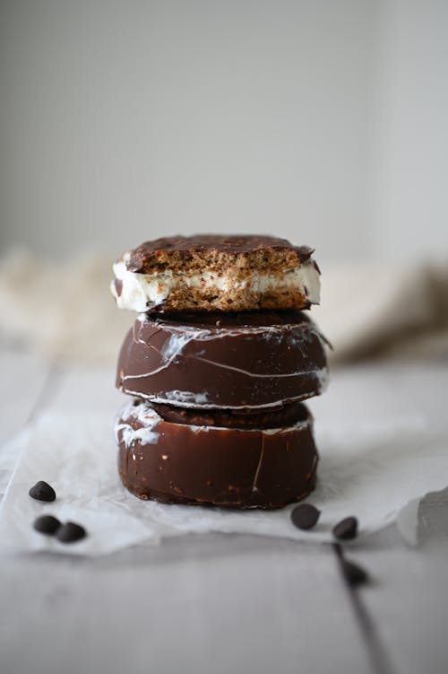 Delicious Moon Pies and Chocolate Chips 