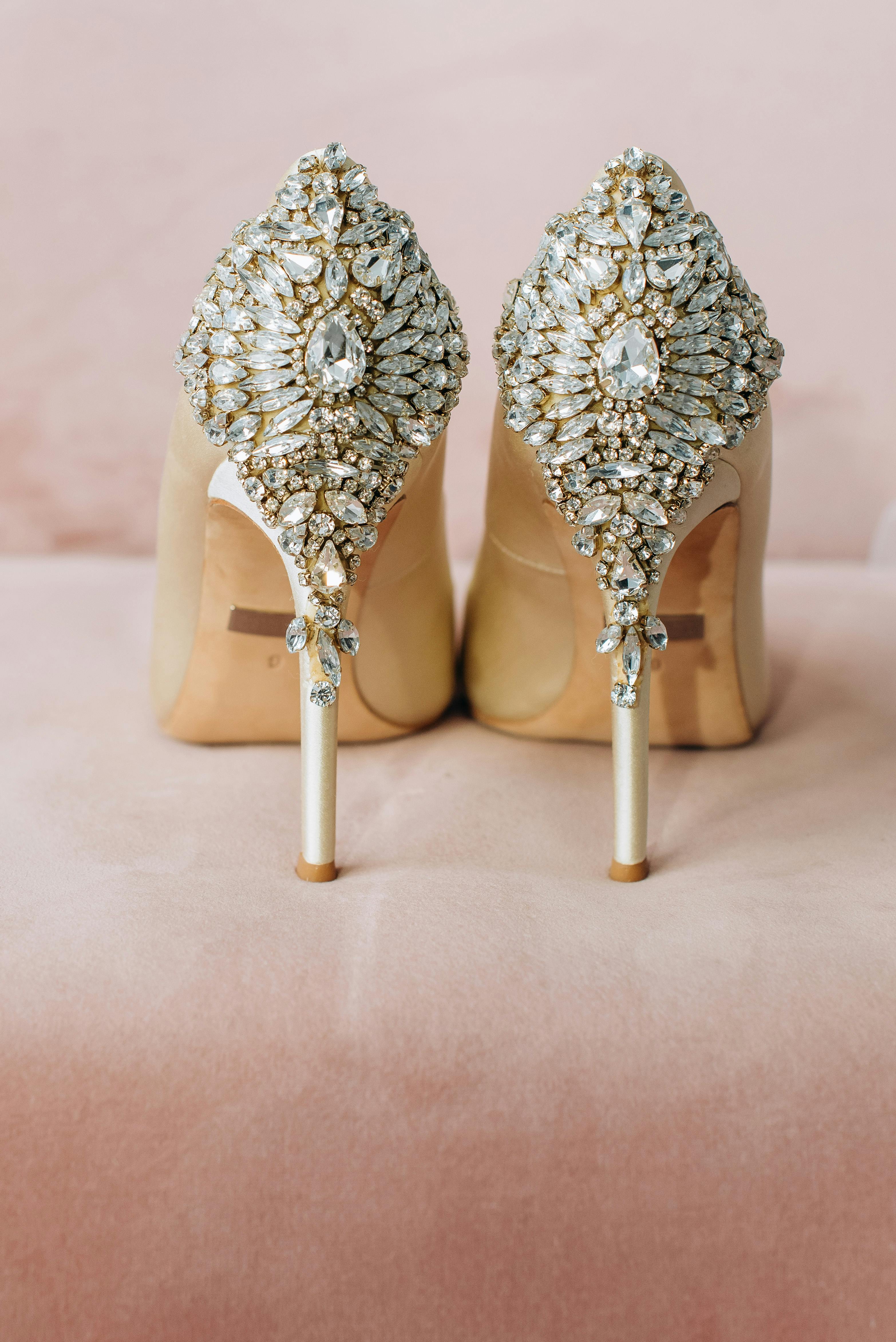 Badgley mischka kiara wedding hot sale shoes