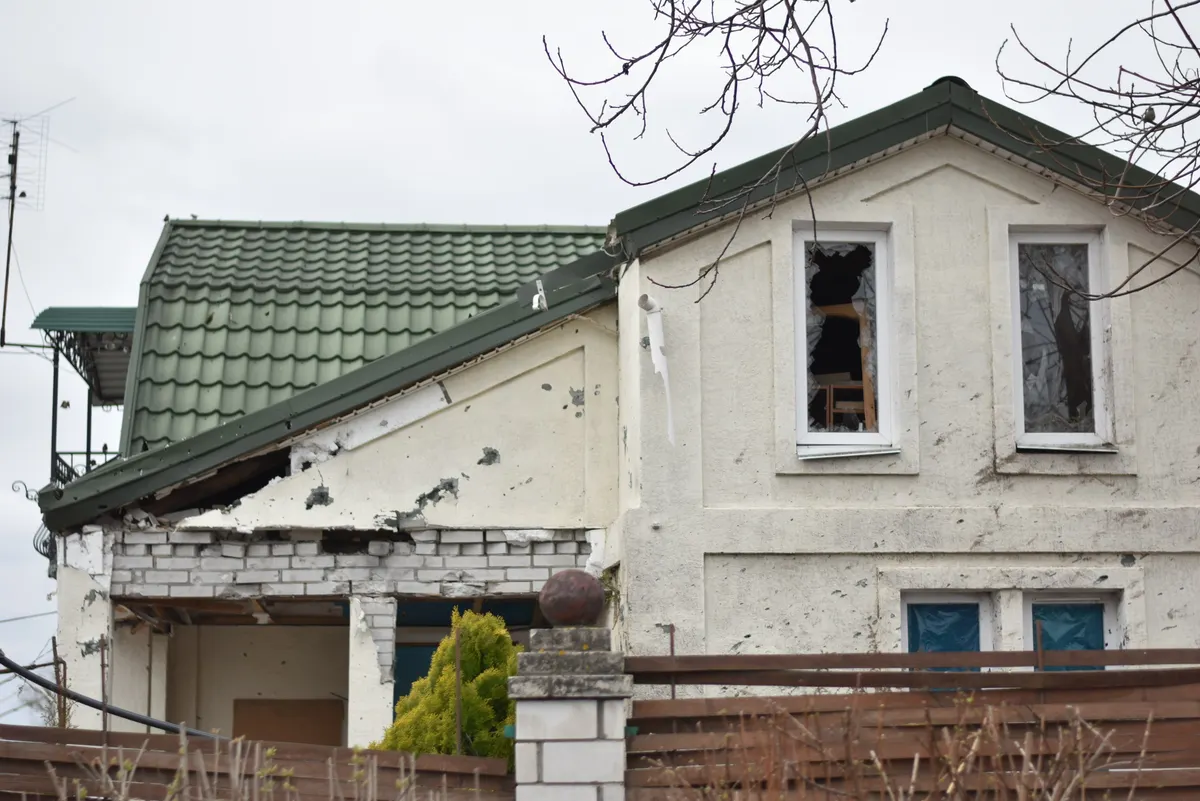 Older home that could be sold as-is before a PCS
