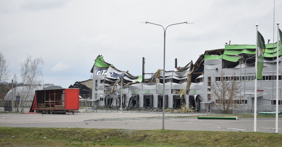 Damaged building structure after a natural disaster. Urban devastation and destruction.