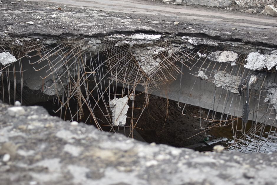 Water Damage Repair service in North Charleston, South Carolina — water damage repair specialist on site