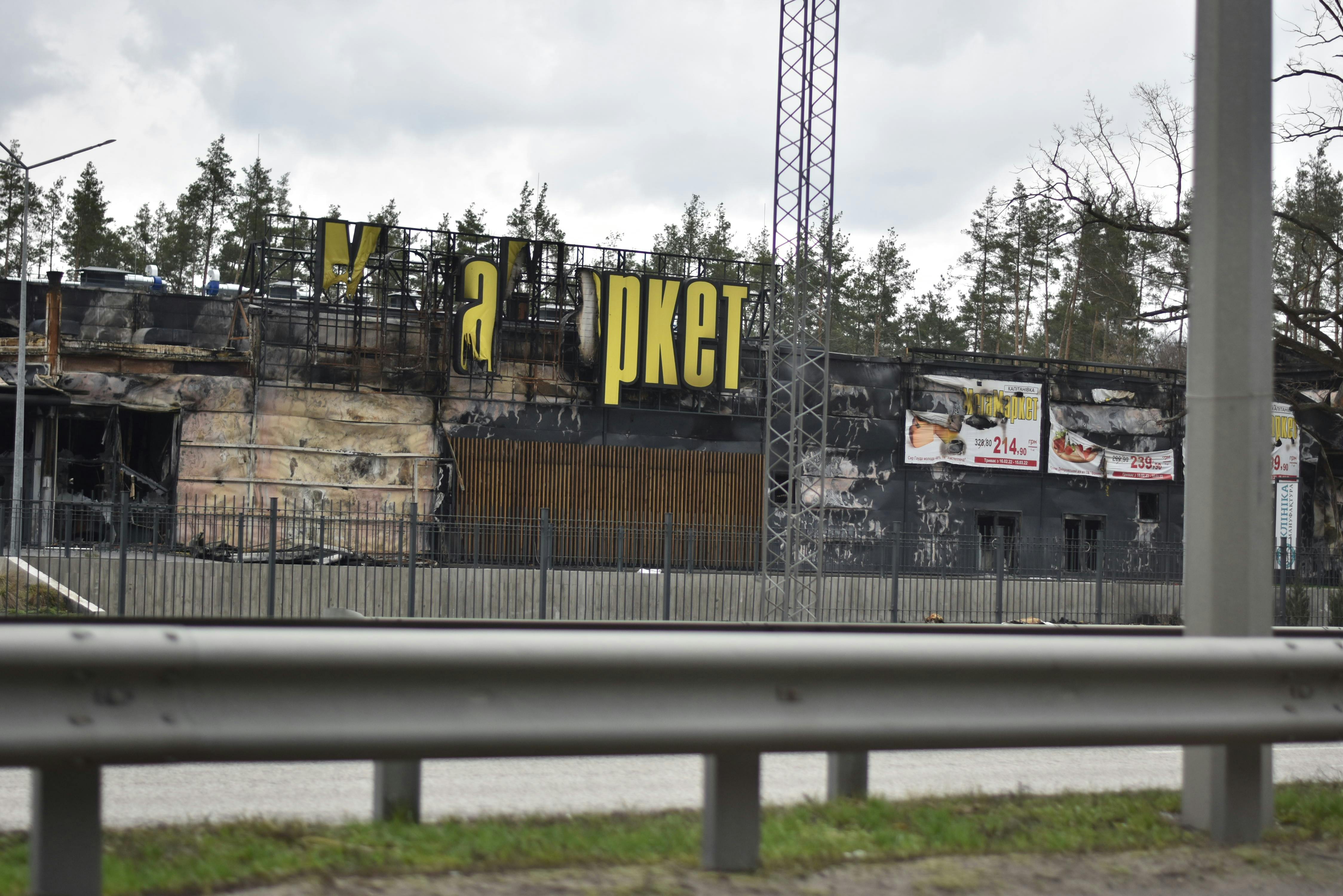 Fire-damaged commercial building - public adjuster pros and cons