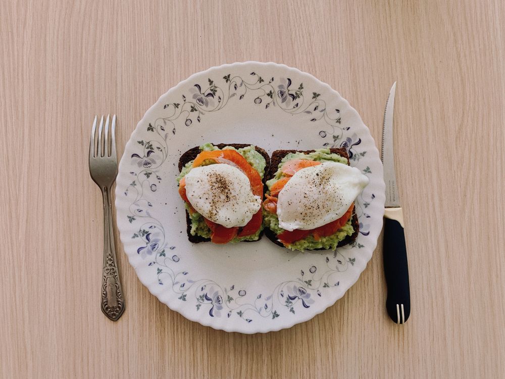 Avocado egg toast healthy breakfast recipe