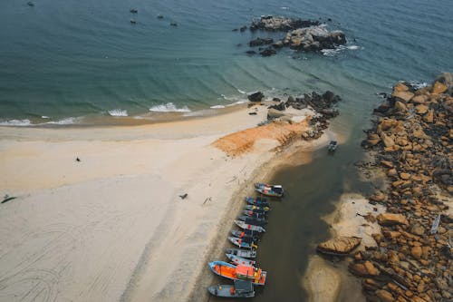 Безкоштовне стокове фото на тему «Аерофотозйомка, берег, вода»