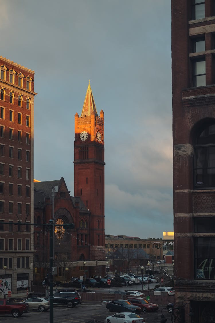 The Indianapolis Union Station In Indiana