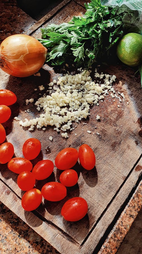 Free stock photo of cook, eating, food preparation