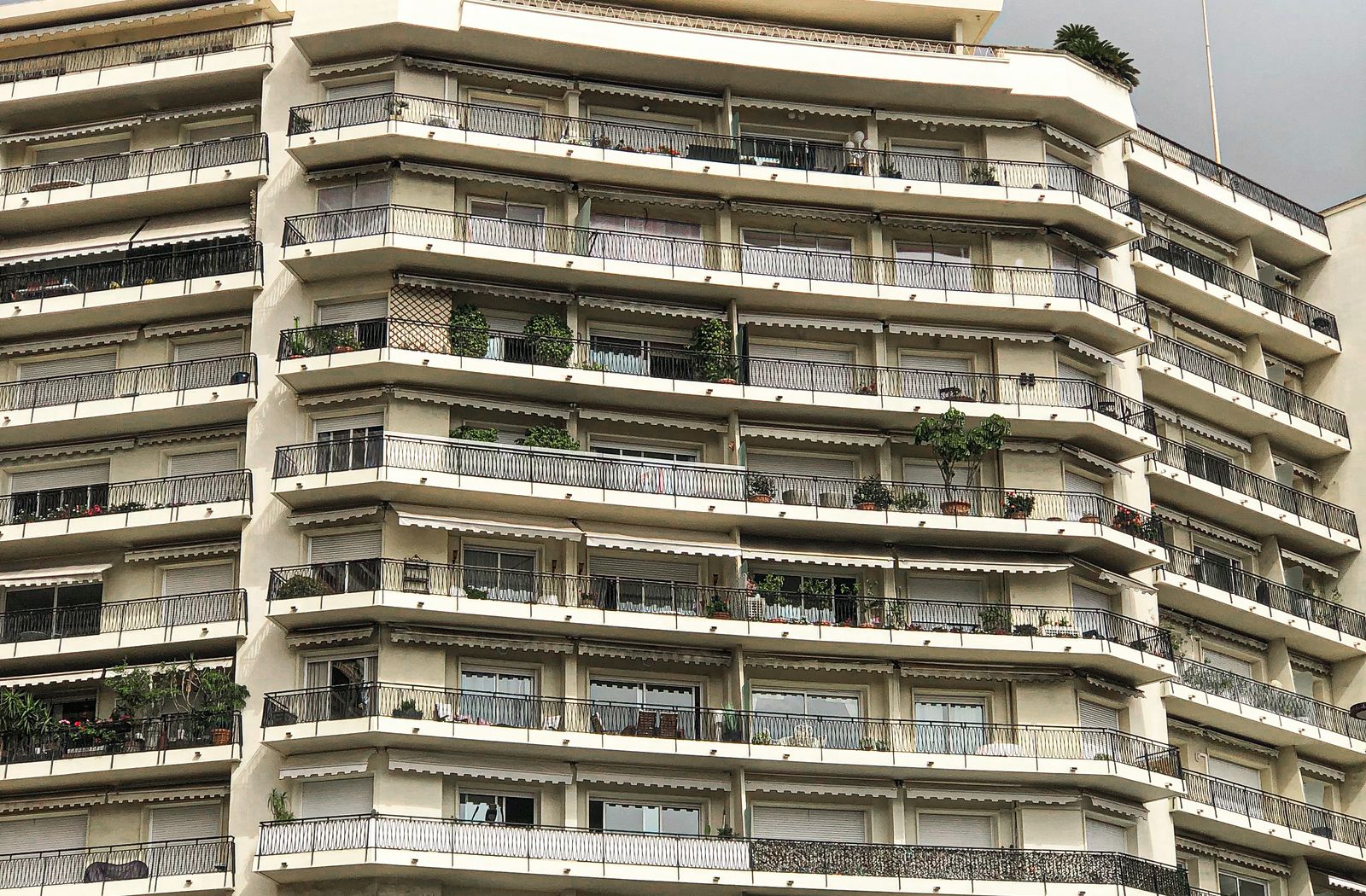 2 Bed Apartment Apartment for Sale in Cavalry Ground Lahore — Prime Location — Apartment in Cavalry Ground Lahore, Lahore