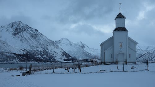 Gratis stockfoto met architectuur, begraafplaats, bergen