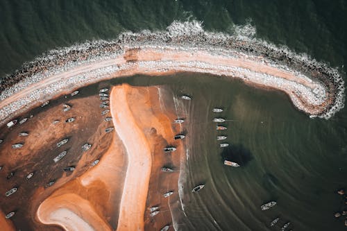 Foto d'estoc gratuïta de aigua, barques, Costa