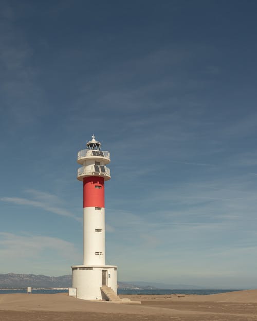 Gratis lagerfoto af bygning, fyrtårn, lodret skud