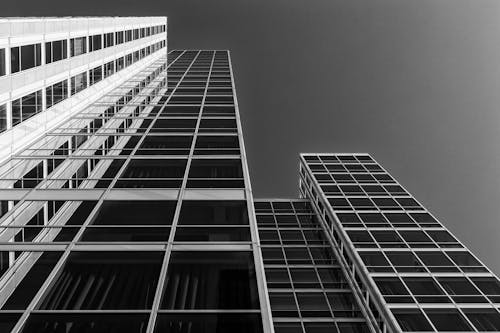 Fotos de stock gratuitas de blanco y negro, ciudad, diseño exterior