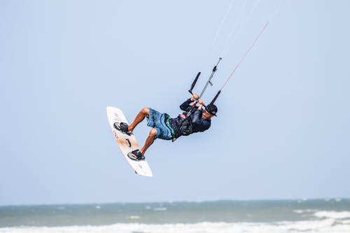 Δωρεάν στοκ φωτογραφιών με extreme sports, midair, windsurfing