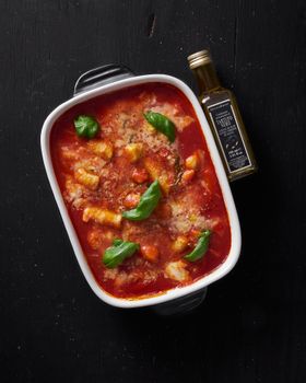 Appetizing Tomato and Pasta Bake with Olive Oil