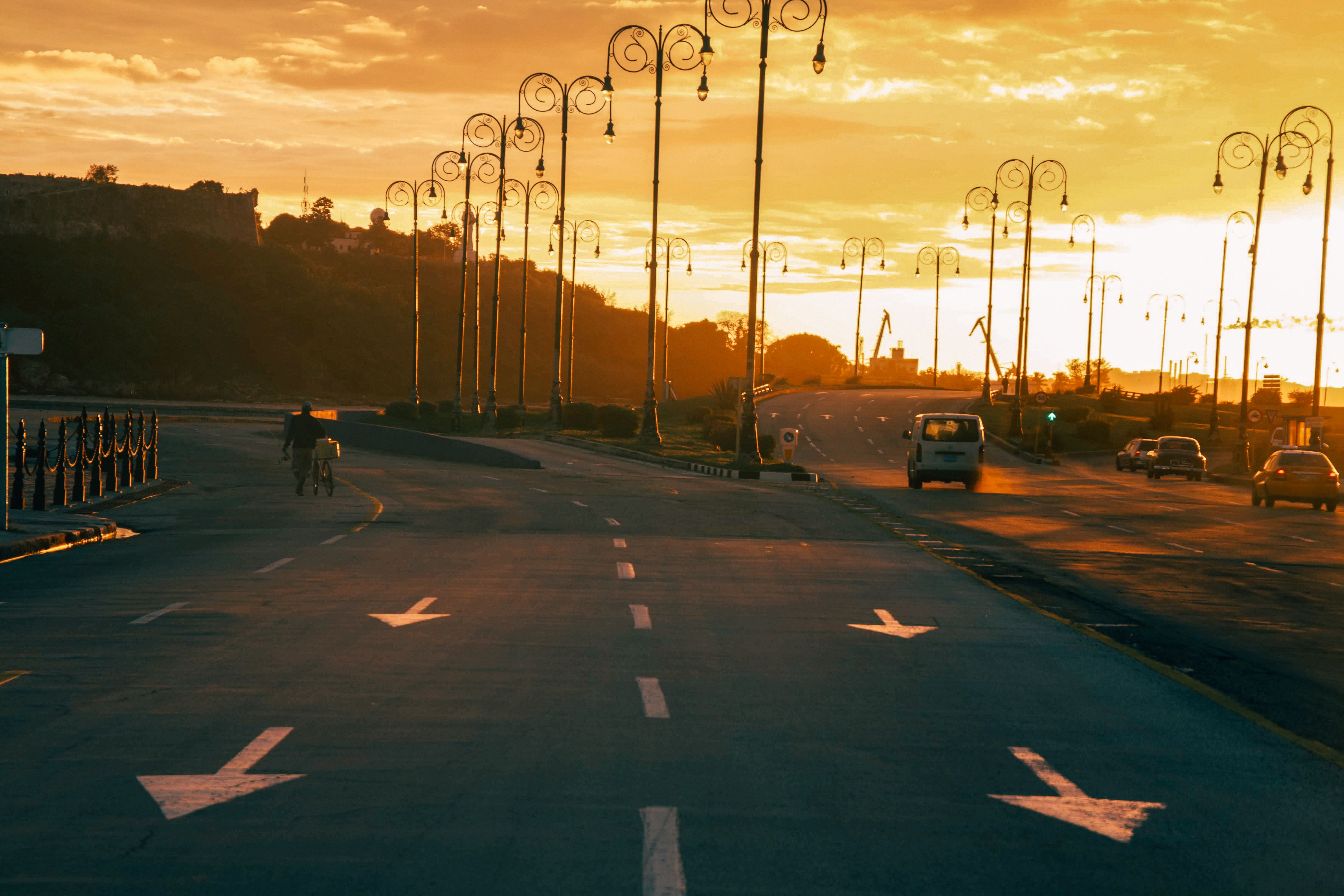 Evening traffic leaving the capital toward the Comayagua valley on the CA-5