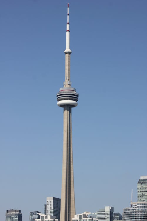 Free The CN Tower Under the Blue Sky  Stock Photo