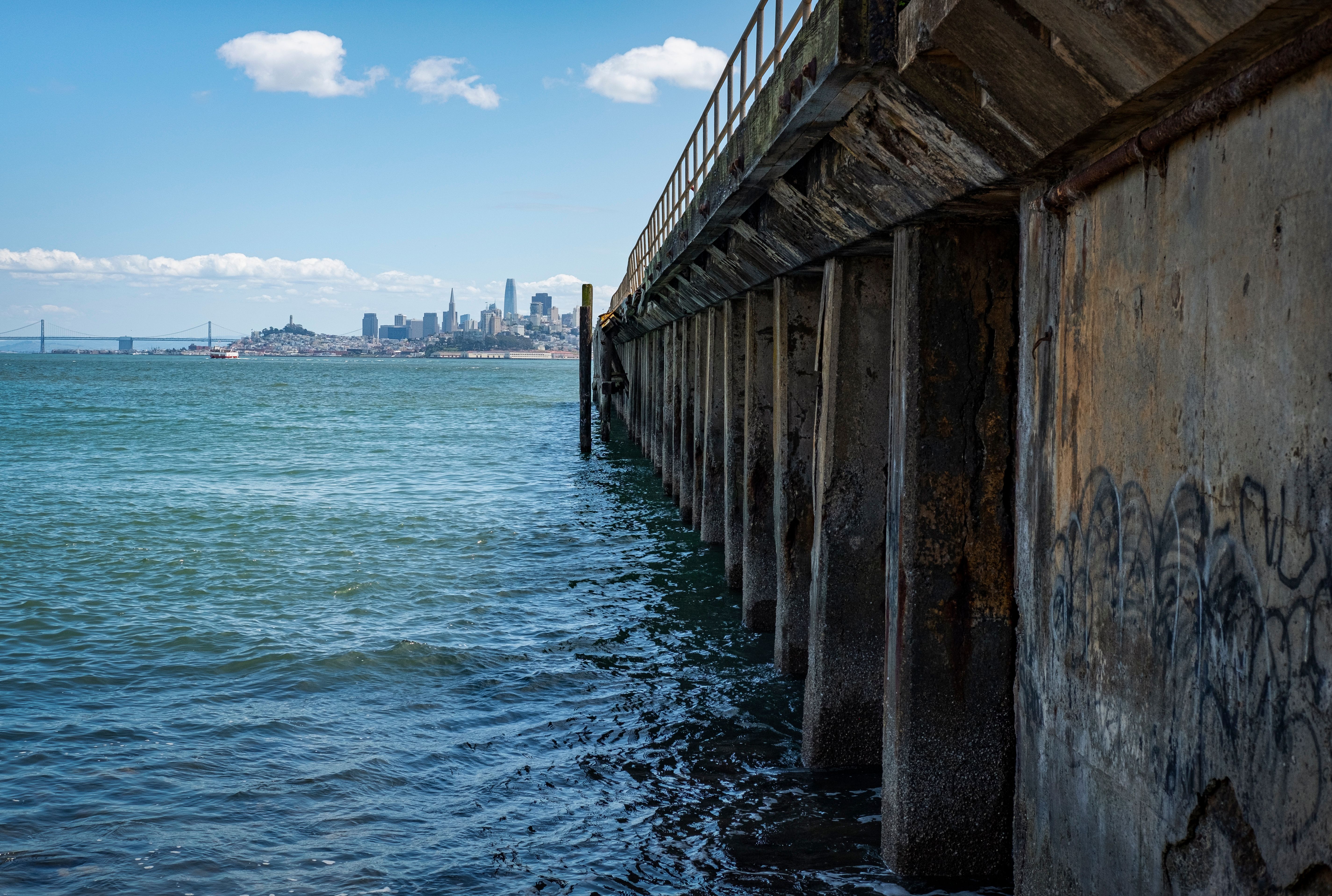 Bay Area Watchdog Fines Refinery, Orders Data Transparency — Photo by David McElwee on Pexels