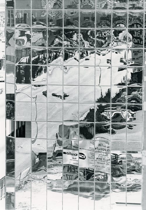 Las Vegas Reflections, 1980
