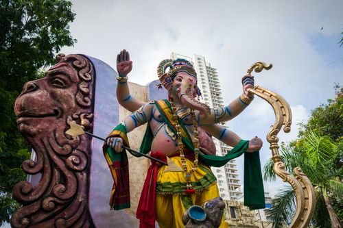 Free Colorful statue of Lord Ganesha in Mumbai, embodying Hindu religious art. Stock Photo