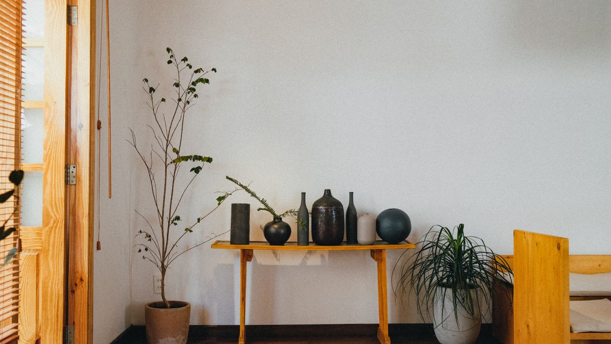 Comment intégrer le style Wabi-Sabi dans votre décoration intérieure en 2026