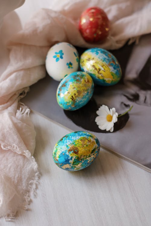 Beautiful Dyed Easter Eggs