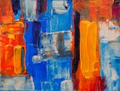 这幅色彩缤纷的抽象画，以大胆的丙烯笔触和画布上明亮的色调为特色