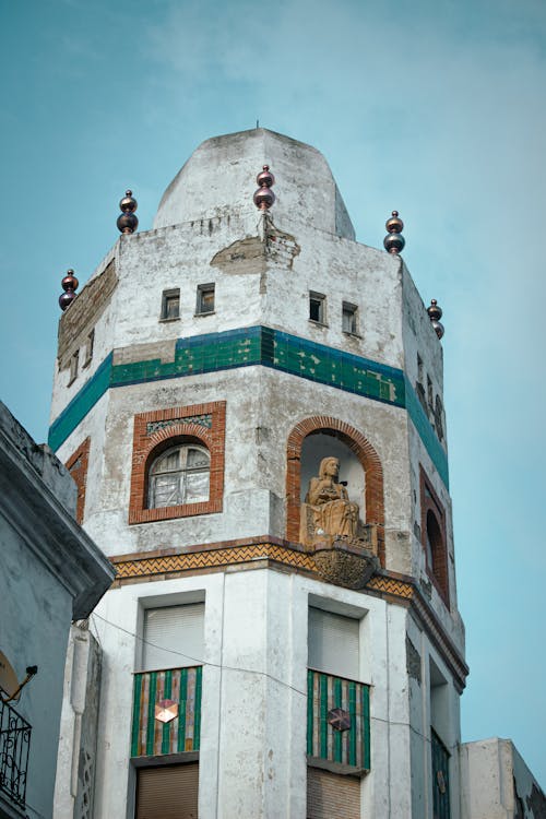 Základová fotografie zdarma na téma exteriér budovy, fasáda, fasády