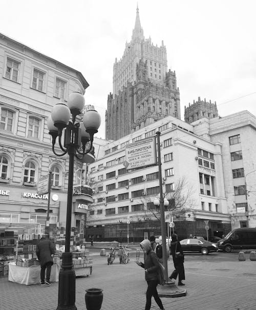 Základová fotografie zdarma na téma auta, černobílý, chůze